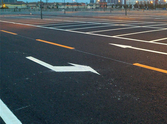 Tinta acrílica à base d